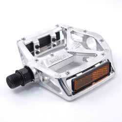WELLGO MG-3 Fixed Pin Bike Pedals for MTB BMX DH Platform 9/16'' Silver