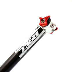 Bontrager RXL MTB Bike Carbon Seat Post 5mm Offset 31.6 x 330mm Red/Silver/Black| Bontrager RXL MTB カーボンシートポスト 5mm Offset 31.6 x 330mm Red/Silver/Black